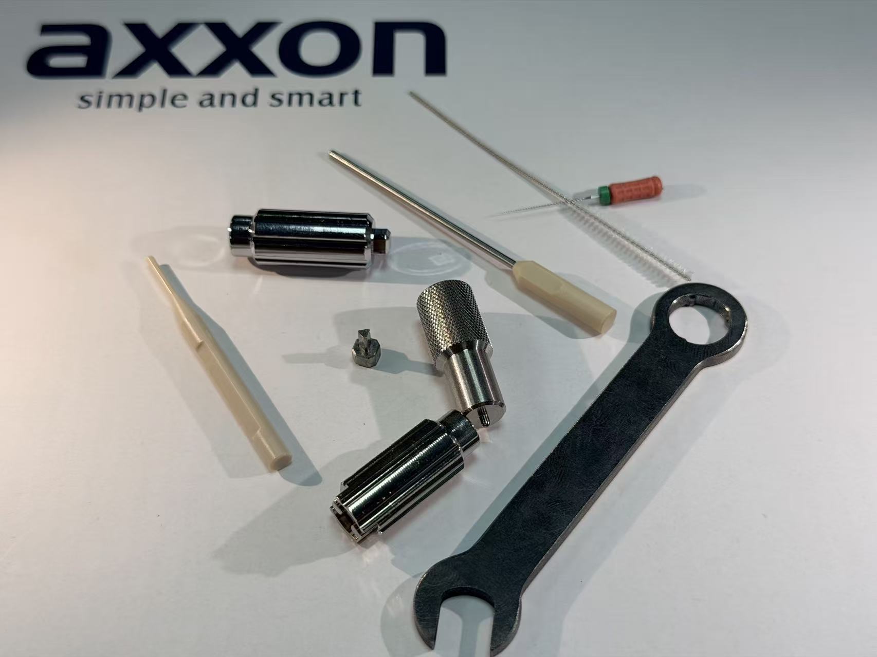 Axxon ເຄື່ອງ​ມື